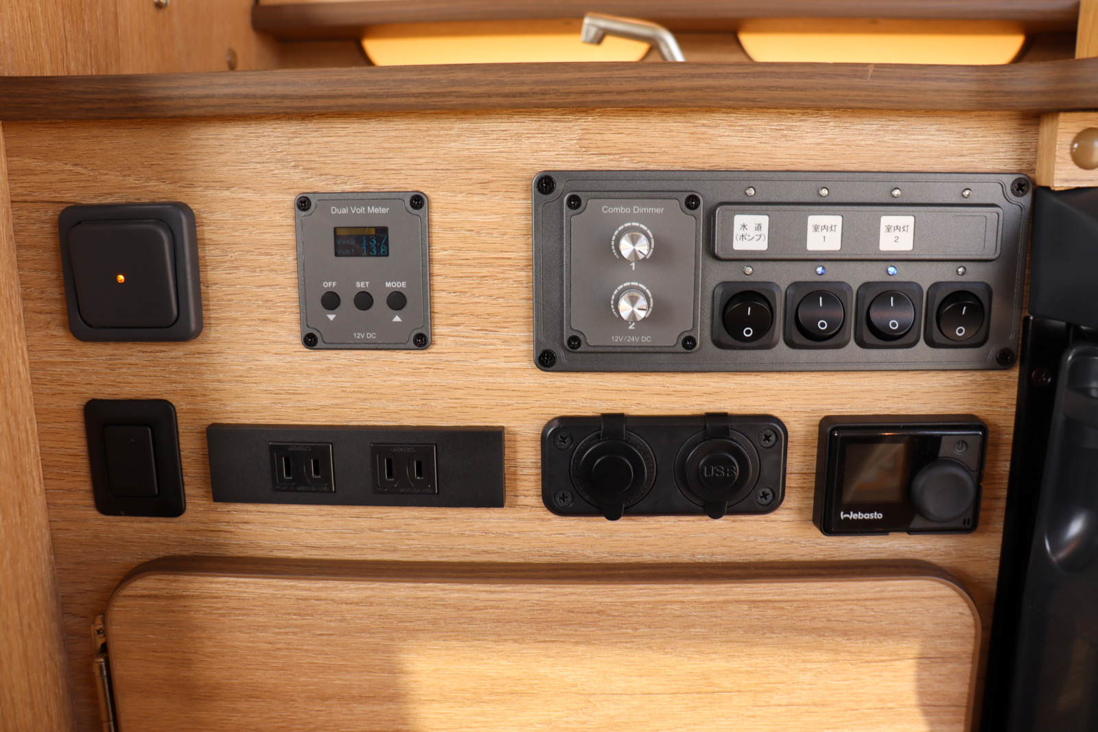 キャンピングカー バンコン ﾊｲｴｰｽ FOCS DS-F 4WD FFﾋｰﾀｰ