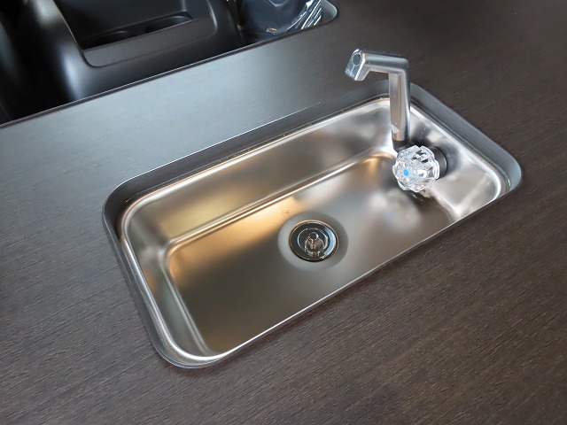 キャンピングカー バンコン ﾊｲｴｰｽ FOCS DSｺﾝﾊﾟｸﾄ　FFﾋｰﾀｰ