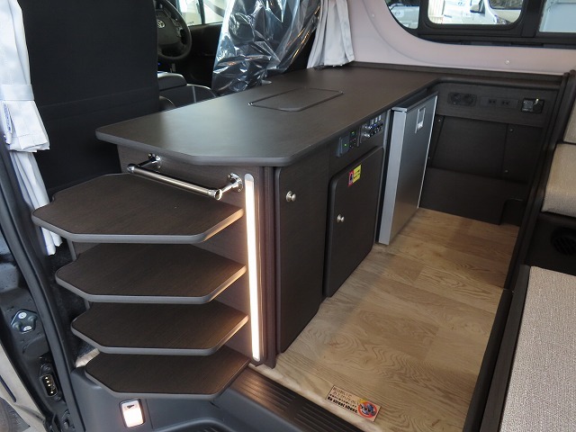 キャンピングカー バンコン ﾊｲｴｰｽ FOCS DSｺﾝﾊﾟｸﾄ　FFﾋｰﾀｰ