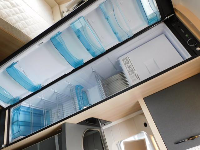 キャンピングカー トレーラー ﾎﾋﾞｰ 490KMF 要牽引免許 家庭用AC