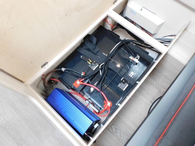 キャンピングカー トレーラー ﾎﾋﾞｰ 490KMF 要牽引免許 家庭用AC