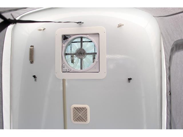 キャンピングカー バスコン ﾃﾞｭｶﾄ ﾃﾞｽﾚﾌ ｴｳﾞｧﾝｽﾎﾟｰﾂI560D