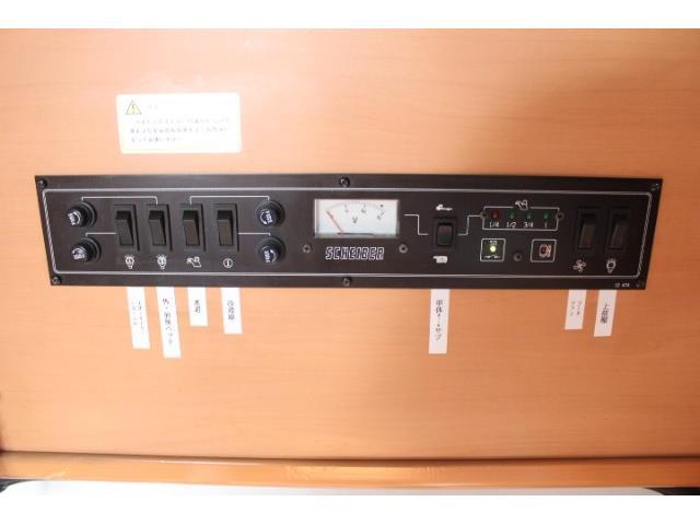 キャンピングカー キャブコン ｱﾑｸﾗﾌﾄ540ﾂｰﾘﾝｸﾞ FFﾋｰﾀｰ 架装部現状