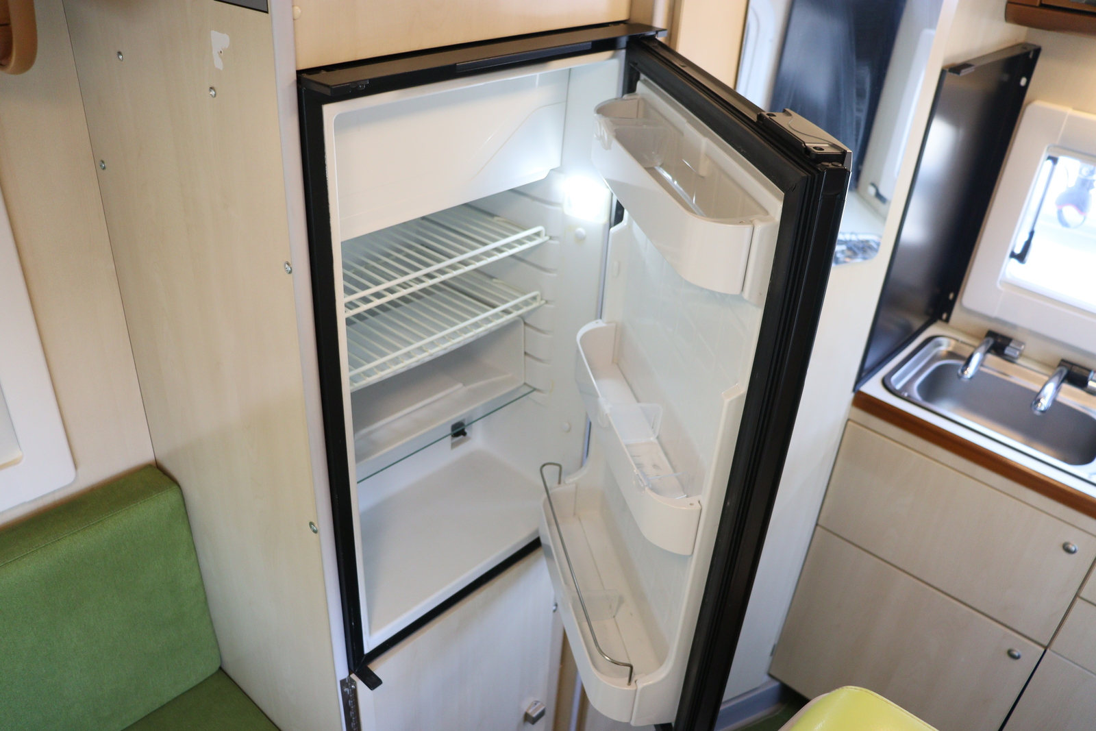 キャンピングカー キャブコン ｶﾑﾛｰﾄﾞ ﾊﾞﾝﾃｯｸ ｺﾙﾄﾞﾘｰﾌﾞｽ 4WD