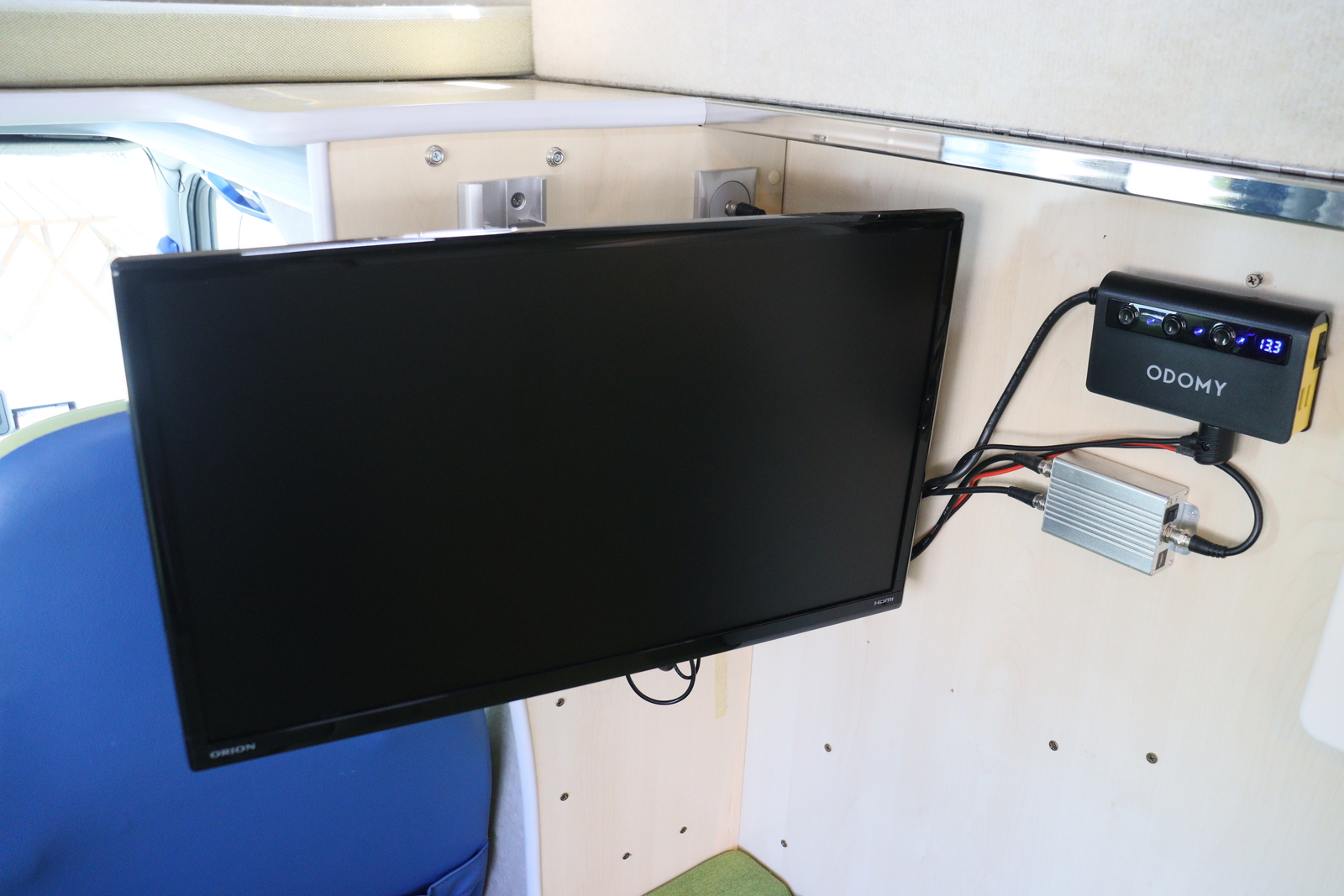 キャンピングカー キャブコン ｶﾑﾛｰﾄﾞ ﾊﾞﾝﾃｯｸ ｺﾙﾄﾞﾘｰﾌﾞｽ 4WD