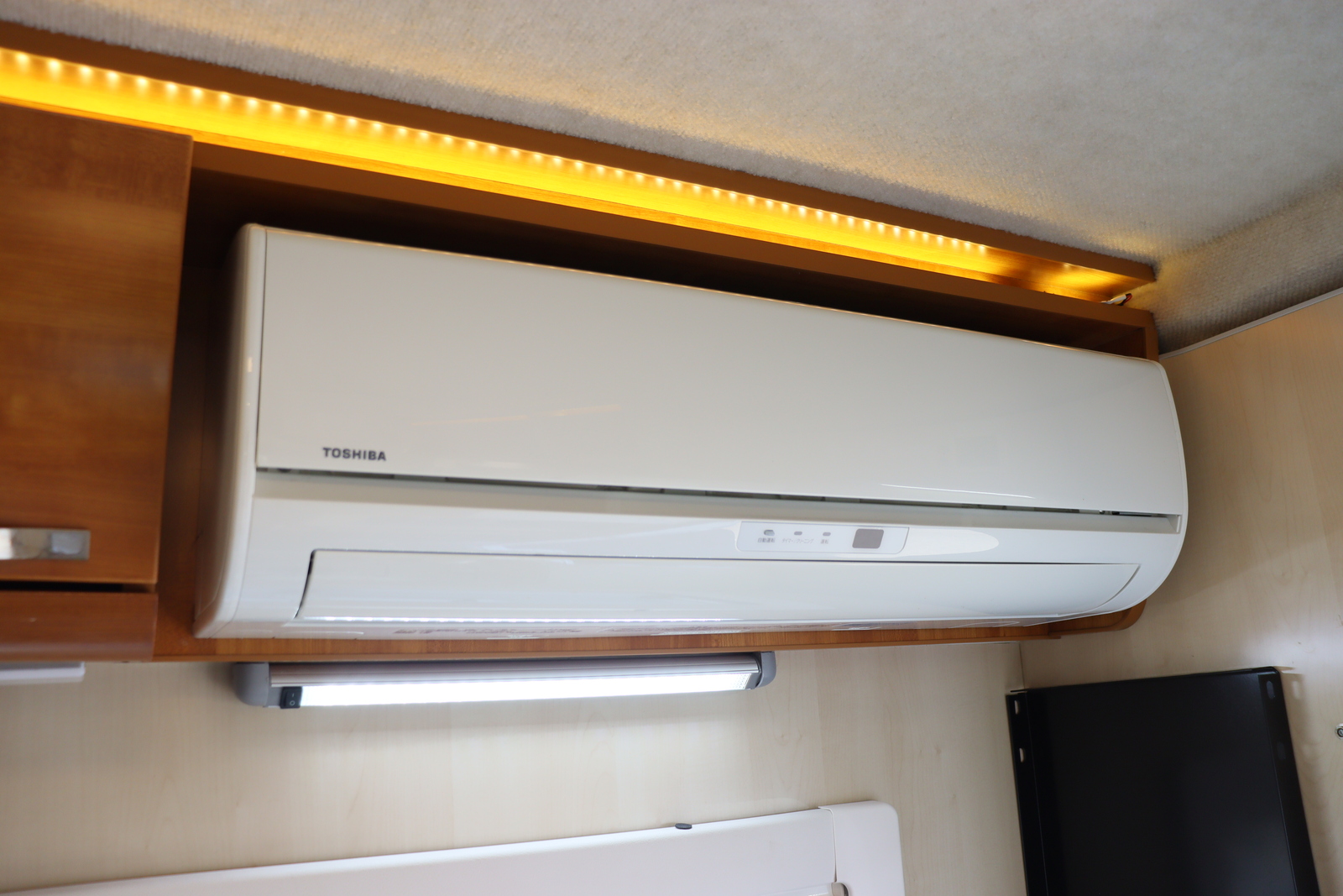 キャンピングカー キャブコン ｶﾑﾛｰﾄﾞ ﾊﾞﾝﾃｯｸ ｺﾙﾄﾞﾘｰﾌﾞｽ 4WD