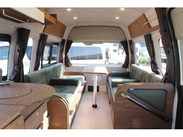 キャンピングカー バンコン ﾊｲｴｰｽFOCS ｼｴｽﾀ 8型新車 新車即納可能
