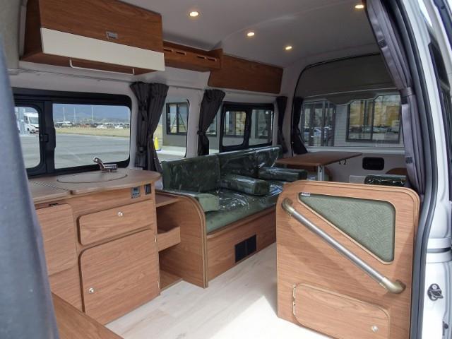 キャンピングカー バンコン ﾊｲｴｰｽ FOCS ｼｴｽﾀ 8型新車 展示車