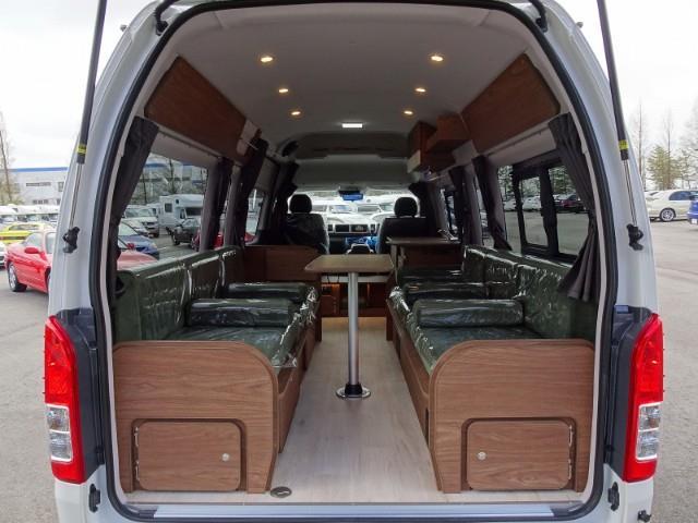 キャンピングカー バンコン ﾊｲｴｰｽ FOCS ｼｴｽﾀ 8型新車 展示車