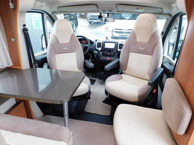 キャンピングカー キャブコン ﾃﾞｭｶﾄ ｱﾄﾞﾘｱｺﾝﾊﾟｸﾄ 6速AT 家庭用ｴｱｺﾝ