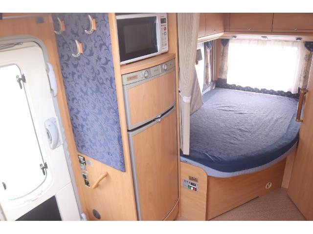 キャンピングカー キャブコン ﾍﾞﾝﾂ ﾊﾞｰｽﾄﾅｰ T-STAR680 発電機