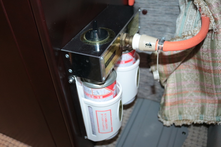 キャンピングカー バスコン ｺｰｽﾀｰ ﾅｯﾂRV ﾎﾞｰﾀﾞｰﾊﾞﾝｸｽ　家庭用AC