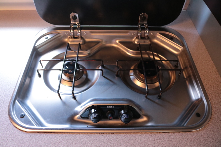 キャンピングカー バスコン ｺｰｽﾀｰ ﾅｯﾂRV ﾎﾞｰﾀﾞｰﾊﾞﾝｸｽ　家庭用AC