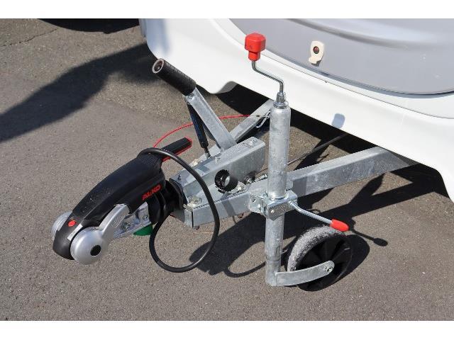 キャンピングカー トレーラー ｴｰｽｷｬﾗﾊﾞﾝｽﾞｴｰｽﾜﾝ330ﾙｰﾑ 新車即納車
