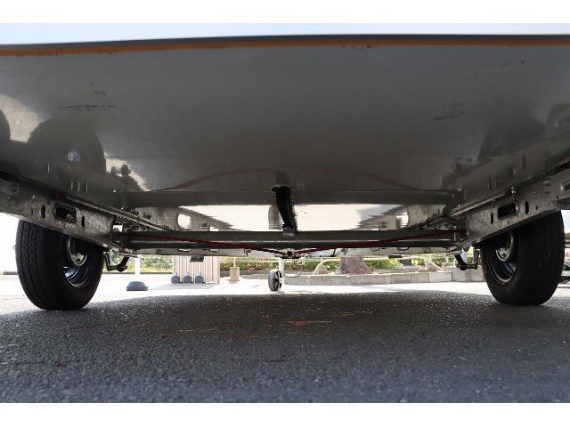 キャンピングカー トレーラー ｴｰｽｷｬﾗﾊﾞﾝｽﾞｴｰｽﾜﾝ330ﾙｰﾑ 新車即納車