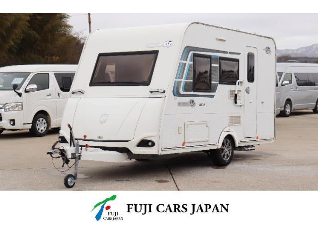 キャンピングカー トレーラー トリガノ エメロード406VP ウィンドウエアコン