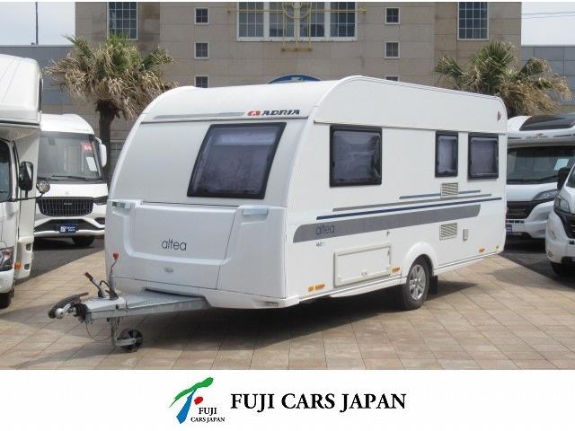 キャンピングカー トレーラー アドリア アルティア462PU 要けん引免許 FFヒーター