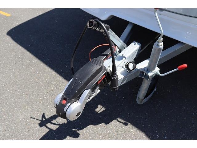 キャンピングカー トレーラー ｴｰｽｷｬﾗﾊﾞﾝ ｴｰｽ330DL 新車即納車