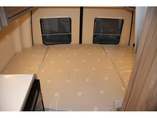 キャンピングカー バンコン ﾍﾞﾝﾂ ﾊｲﾏｰｸﾞﾗﾝﾄﾞｷｬﾆｵﾝS ﾘﾁｳﾑ 4WD