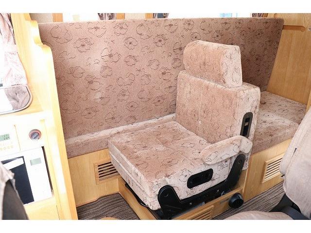 キャンピングカー バンコン  ﾊｲｴｰｽ ｶﾄｰﾓｰﾀｰﾜﾝｵﾌ 2.8DT 4WD