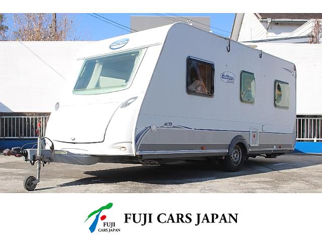 キャンピングカー トレーラー キャラベルエア アンビエンス450 要けん引免許