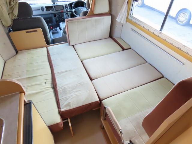 キャンピングカー キャブコン ﾊｲｴｰｽ ﾌｧﾝﾙｰﾁｪ製 ﾊﾟﾀｺﾞﾆｱ 4WD