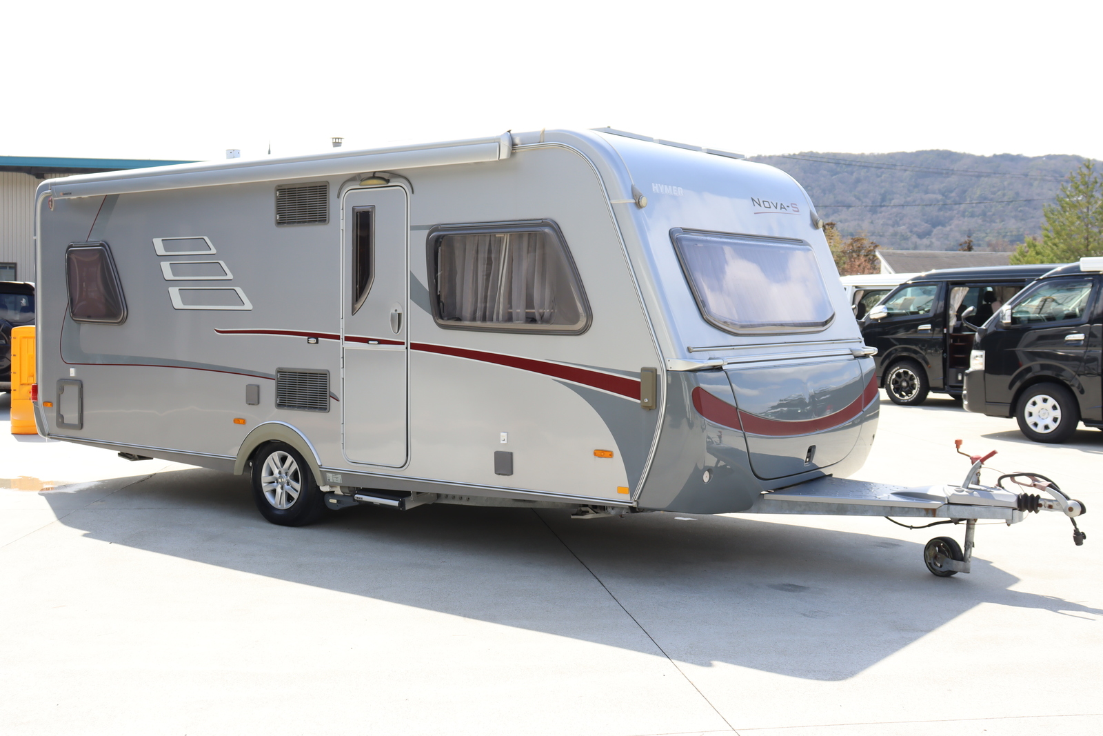 キャンピングカー トレーラー ﾊｲﾏｰ ﾉｳﾞｧS　家庭用ｴｱｺﾝ