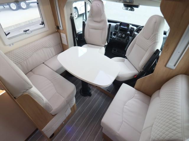キャンピングカー キャブコン ﾃﾞｭｶﾄ ﾛｰﾗｰﾁｰﾑ ｾﾞﾌｨｰﾛ285TL 新車即納