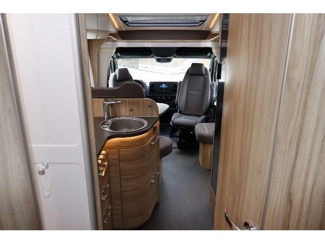 キャンピングカー キャブコン ﾍﾞﾝﾂ ﾊｲﾏｰML-T620 ﾙｰﾌAC 温水ﾎﾞｲﾗｰ