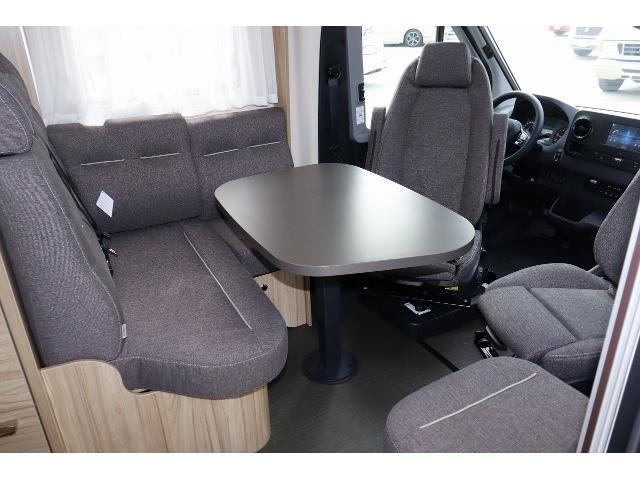 キャンピングカー キャブコン ﾍﾞﾝﾂ ﾊｲﾏｰML-T620 ﾙｰﾌAC 温水ﾎﾞｲﾗｰ