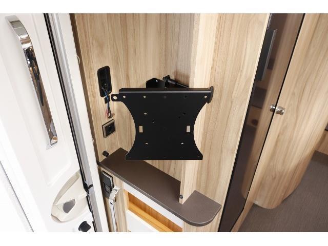 キャンピングカー キャブコン ﾍﾞﾝﾂ ﾊｲﾏｰML-T620 ﾙｰﾌAC 温水ﾎﾞｲﾗｰ