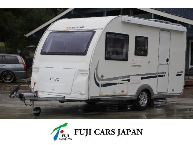 キャンピングカー トレーラー アドリア アルティア390DS 牽引免許不要