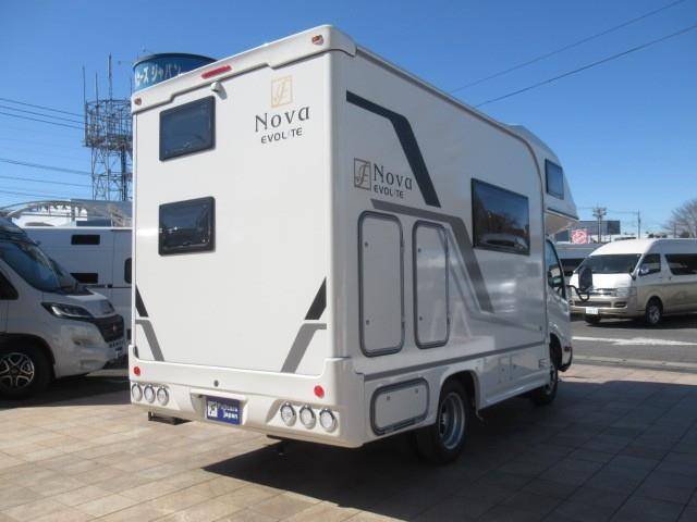 キャンピングカー キャブコン ﾌｼﾞｶｰｽﾞｼﾞｬﾊﾟﾝ Nova ﾀｲﾌﾟW 新車即納