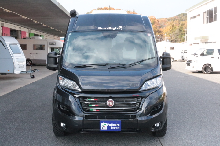 キャンピングカー バンコン ﾃﾞｭｶﾄ ｻﾝﾗｲﾄｸﾘﾌ 9AT ﾙｰﾌｴｱｺﾝ