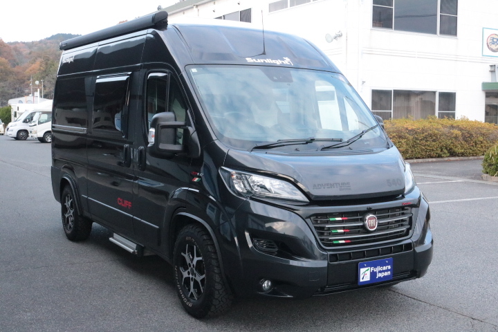 キャンピングカー バンコン ﾃﾞｭｶﾄ ｻﾝﾗｲﾄｸﾘﾌ 9AT ﾙｰﾌｴｱｺﾝ