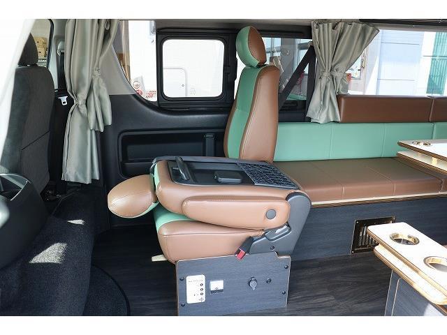 キャンピングカー バンコン ﾊｲｴｰｽ かｰいんてりあ高橋 ﾘﾗｯｸｽﾜｺﾞﾝ 1.5