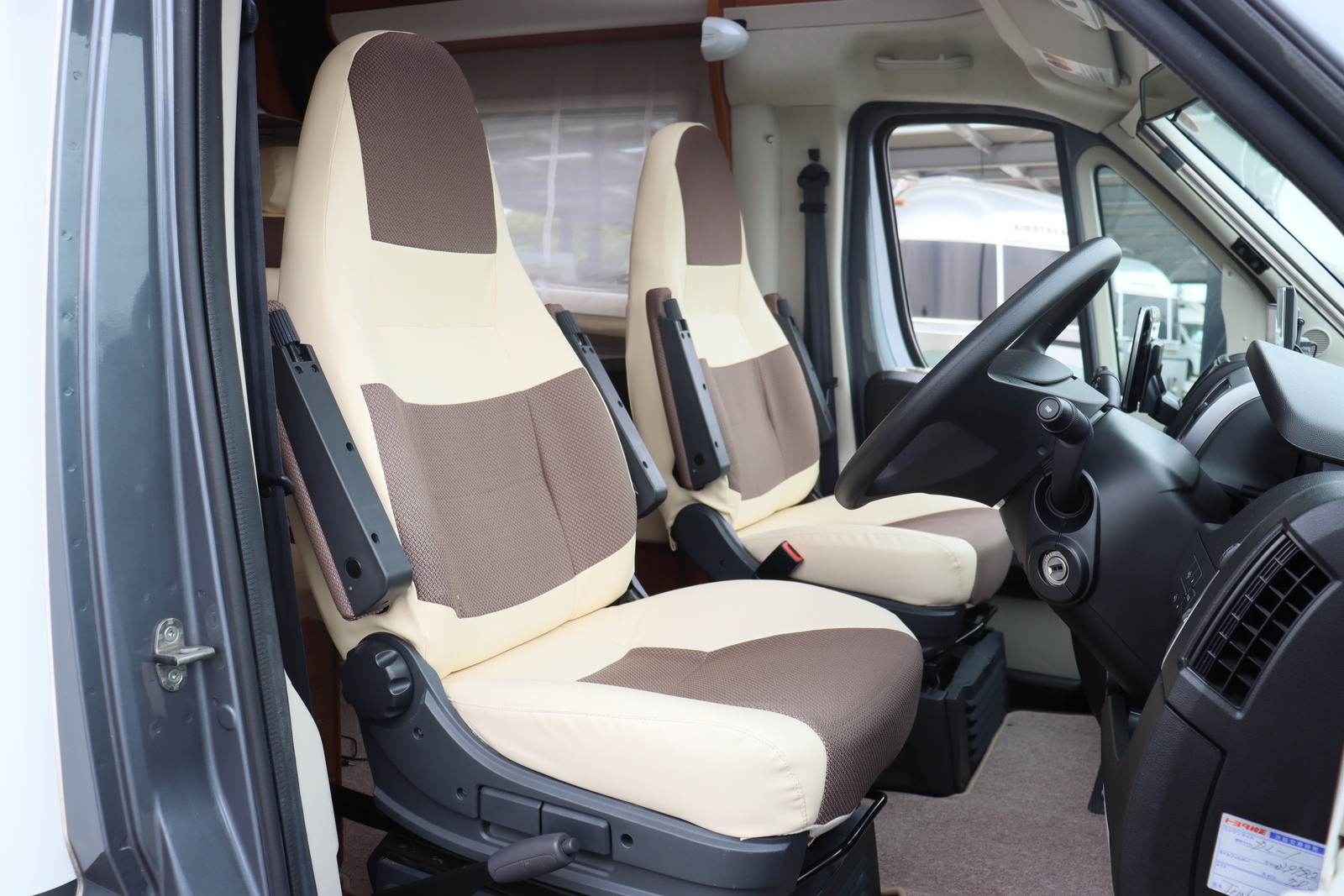 キャンピングカー キャブコン ﾃﾞｭｶﾄ ｱﾄﾞﾘｱ ﾏﾄﾘｯｸｽ M680SP