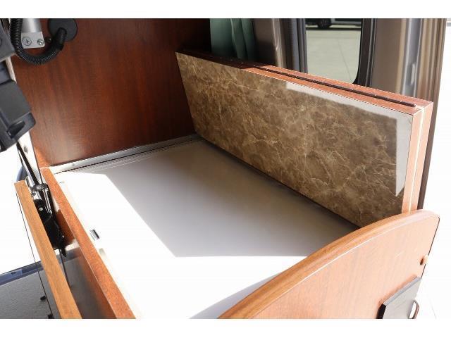 キャンピングカー バンコン NV200 ﾘﾝｴｲ ｺﾝﾊﾟｸﾄﾊﾞｶﾝﾁｪｽNひとり旅