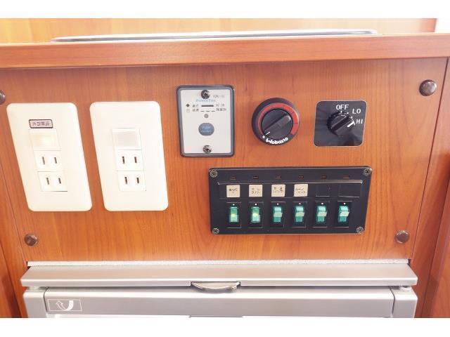 キャンピングカー キャブコン ｶﾑﾛｰﾄﾞ ﾅｯﾂRV ｸﾚｿﾝﾎﾞﾔｰｼﾞｭX