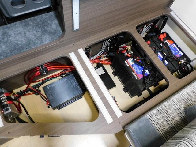 キャンピングカー キャブコン ｶﾑﾛｰﾄﾞ 東和 ｳﾞｫｰﾝR2Bｽﾞｨｰﾍﾞﾝ 家AC