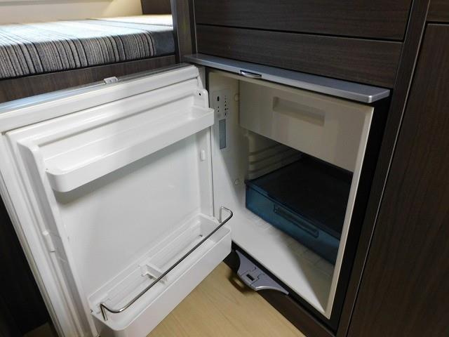 キャンピングカー キャブコン ｶﾑﾛｰﾄﾞ 東和 ｳﾞｫｰﾝR2Bｽﾞｨｰﾍﾞﾝ 家AC