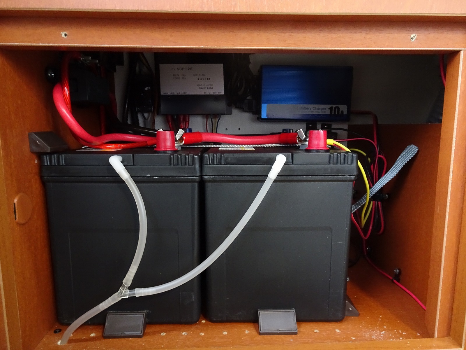 キャンピングカー 軽キャンパー ｷｬﾘｲ ｲﾝﾃﾞｨｱﾅRV ｲﾝﾃﾞｨ727 4WD