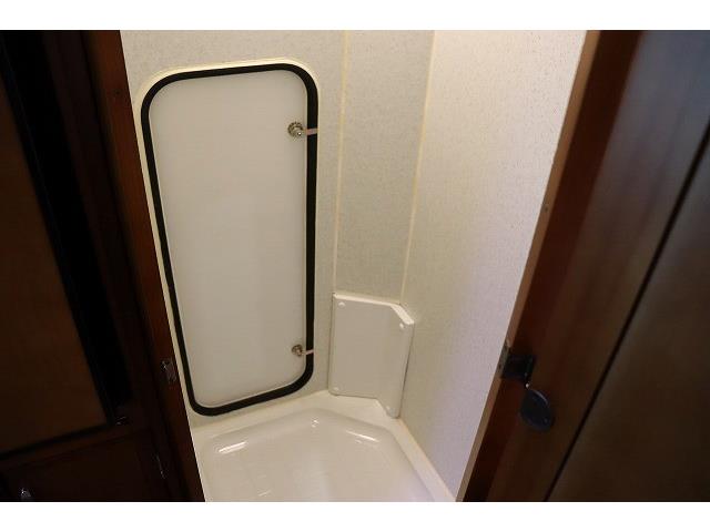 キャンピングカー キャブコン NV200ﾊﾞﾈｯﾄ AtoZ ｱﾙﾌｧ ﾀｲﾌﾟ1