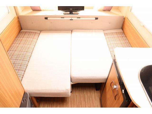 キャンピングカー トレーラー ｶﾗｰﾄﾞ 161L けん引免許不要 家庭用ｴｱｺﾝ