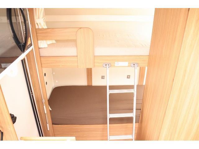 キャンピングカー トレーラー ｶﾗｰﾄﾞ 161L けん引免許不要 家庭用ｴｱｺﾝ