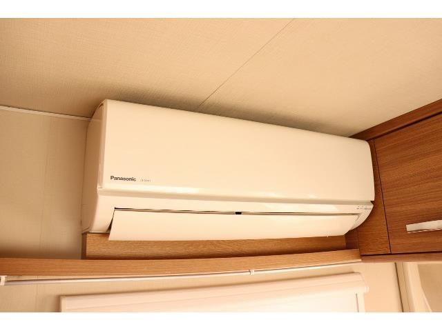 キャンピングカー トレーラー ｶﾗｰﾄﾞ 161L けん引免許不要 家庭用ｴｱｺﾝ
