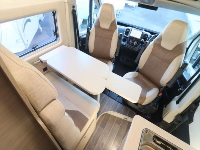 キャンピングカー バンコン ﾃﾞｭｶﾄ ﾛｰﾗｰﾁｰﾑ ﾘﾋﾞﾝｸﾞｽﾄｰﾝK2 新車