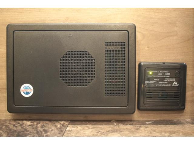 キャンピングカー トレーラー ﾌﾟﾛﾗｲﾄ ﾐﾆ  FF 冷蔵庫 電子ﾚﾝｼﾞ 