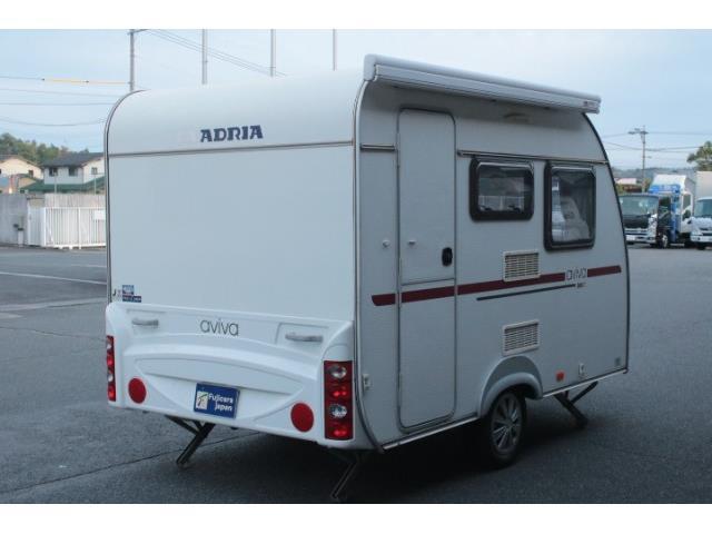 キャンピングカー トレーラー ｱﾄﾞﾘｱ ｱﾋﾞﾊﾞ330DT ｳｨﾝﾄﾞｴｱｺﾝ FF