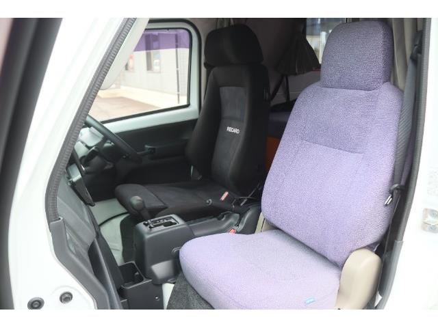 キャンピングカー 軽キャンパー ｷｬﾘｲAZ-MAXﾗｸｰﾝ12Vｸｰﾗｰ ﾘﾁｳﾑ4WD